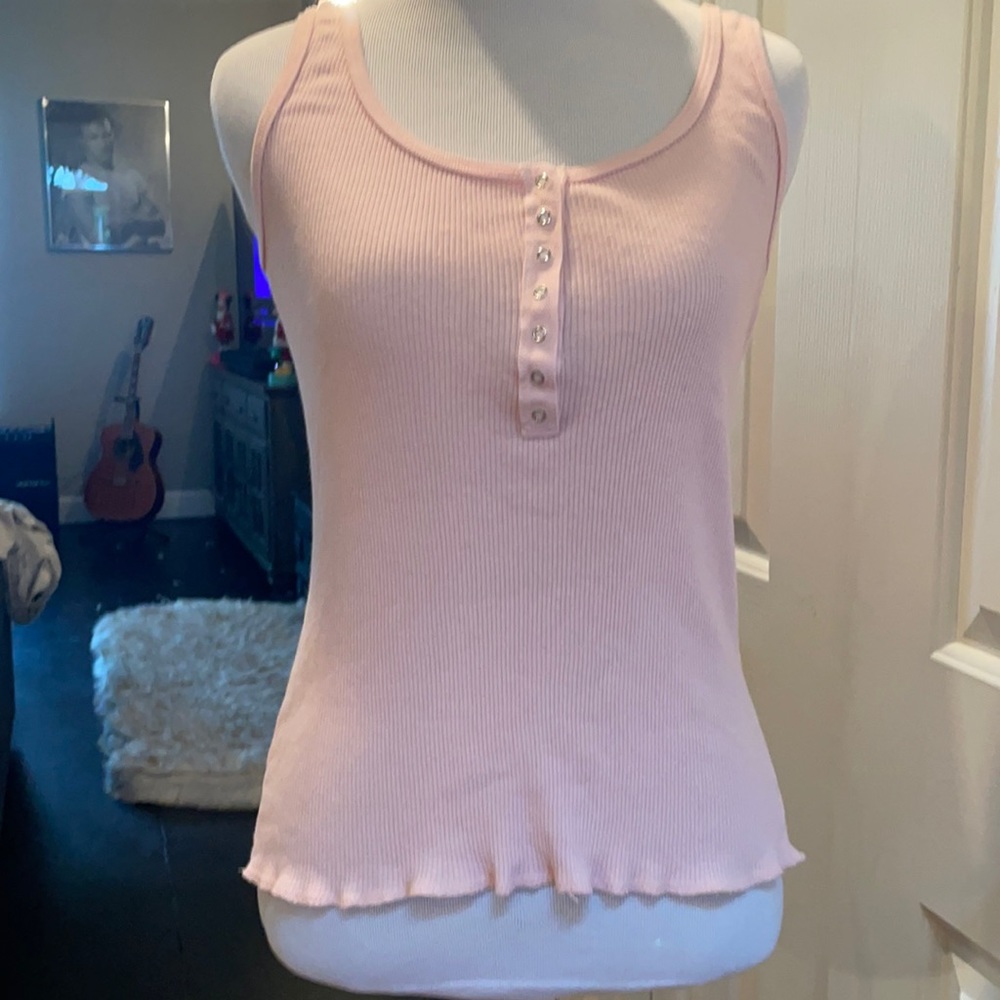 Women’s small tank top